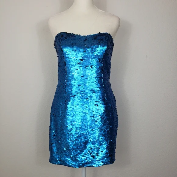 Charlotte Russe | Dresses | Charlotte Russe Sequin Reversible Blue To Black  Strapless Dress Size Small | Poshmark